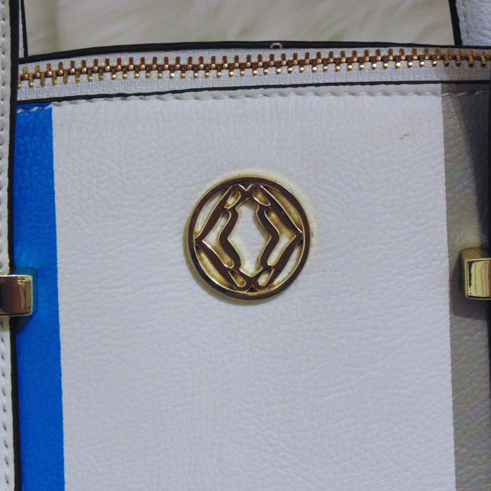 Kate Landry Blue and White Striped Hand Bag - Picture 5 of 8